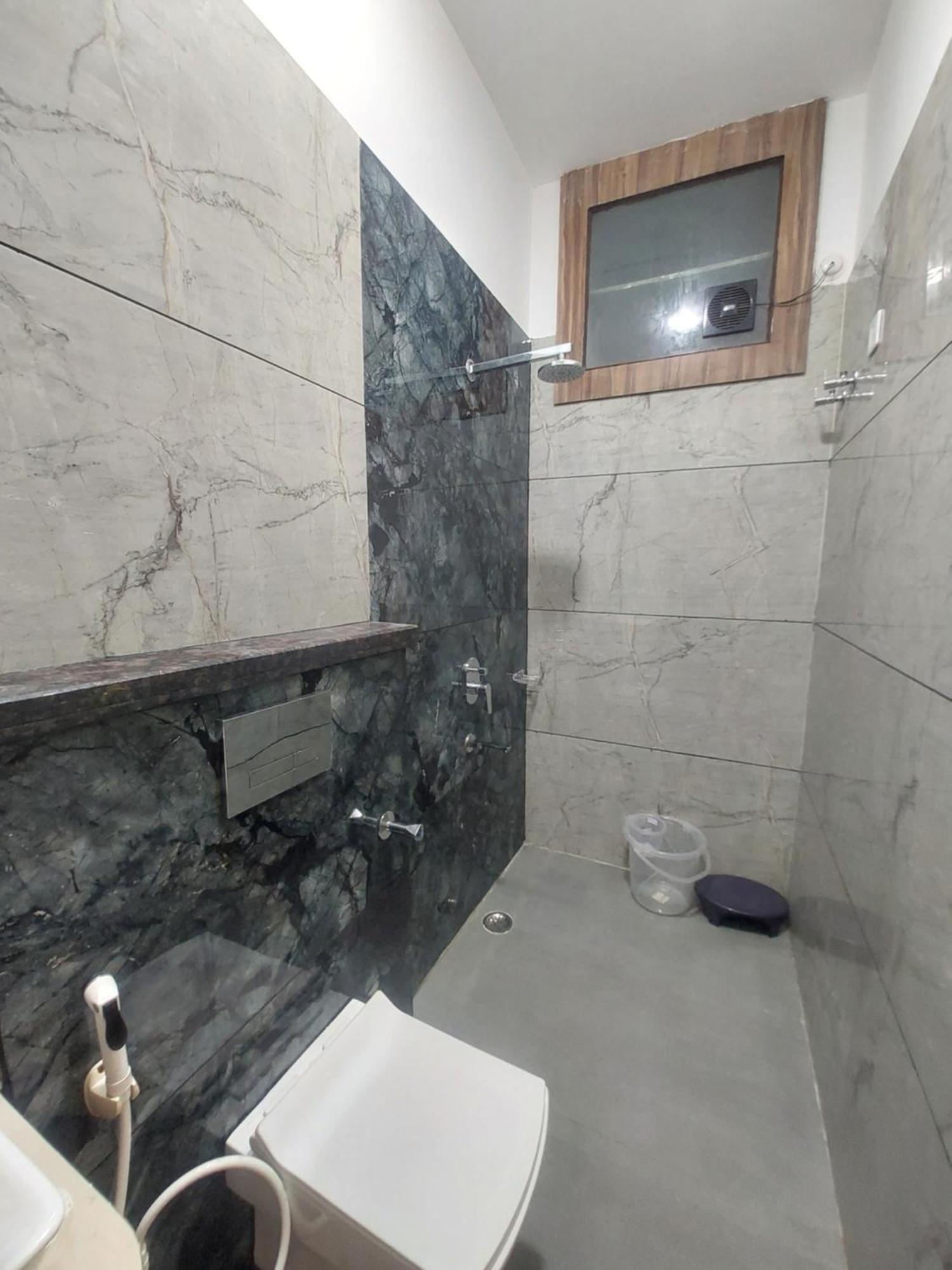 Homestay Taj Point-the Trippizo Traveller House *