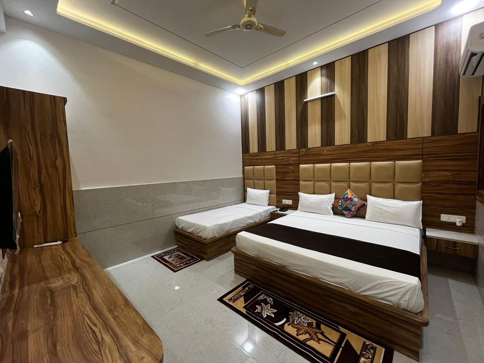 Homestay Taj Point-the Trippizo Traveller House Agra (Uttar Pradesh)