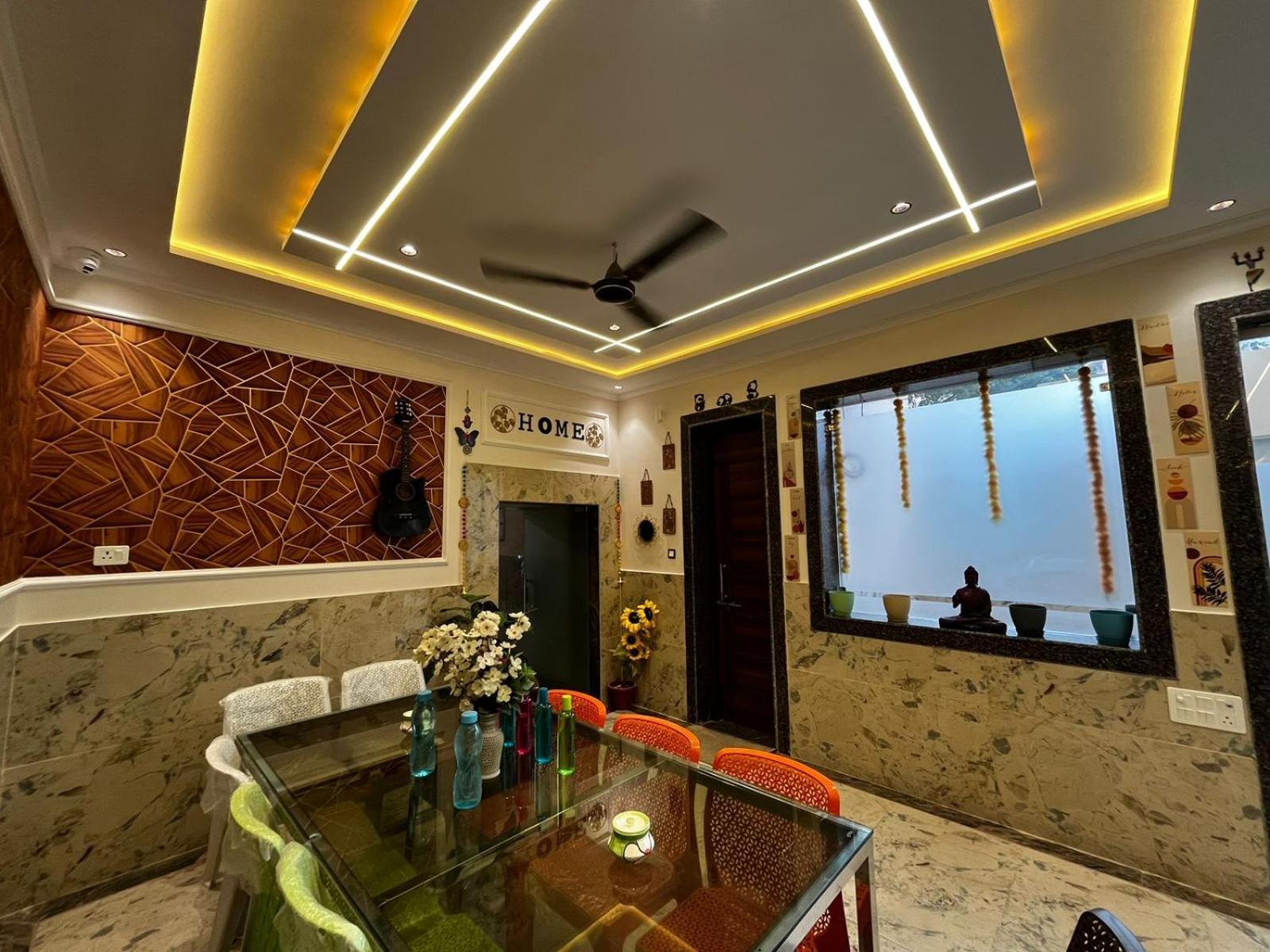 Taj Point-the Trippizo Traveller House Agra (Uttar Pradesh)